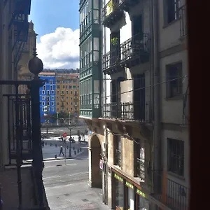  Apartamento Familias Y Grupos - Muy Buena Ubicacion - España